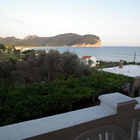 Castellamare Residence Petrovac Extérieur photo