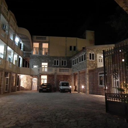Castellamare Residence Petrovac Extérieur photo