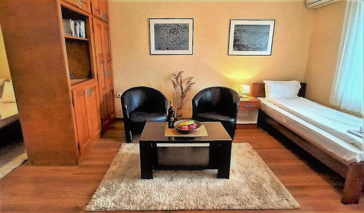 Castellamare Residence Petrovac Extérieur photo